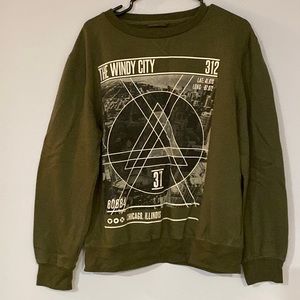 Green graphic sweater | size M